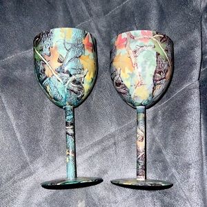 Camo wine glass
